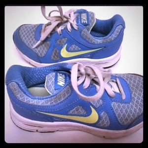 Nike Lunar Forever Girls Sneakers Final Markdown